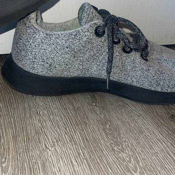 ALLBIRDS WOOL RUNNERS 0119 in light of gray with gray sole men’s sizes 12 - Picture 7 of 11